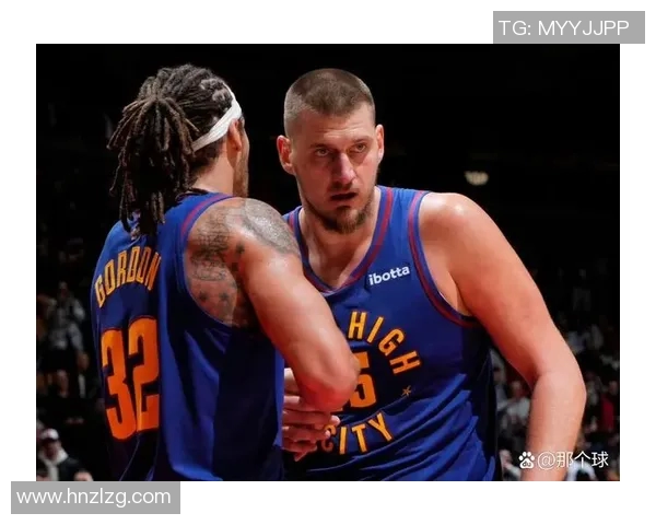 尼古拉·约基奇丹佛掘金队创NBA季后赛纪录：两分球100%命中率展现中锋统治力